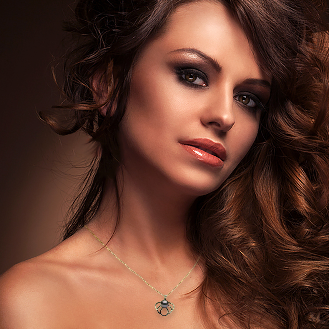 Tahitian Pearl Purity Yellow Gold Medium Pendant