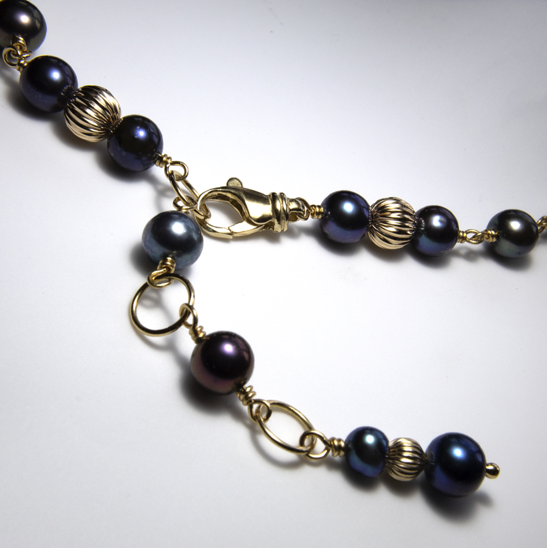 Blackberry Pearl Cluster 14K Gold Half Necklace